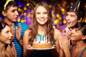 Read more about the article 10 forslag til en anderledes fødselsdagsfest